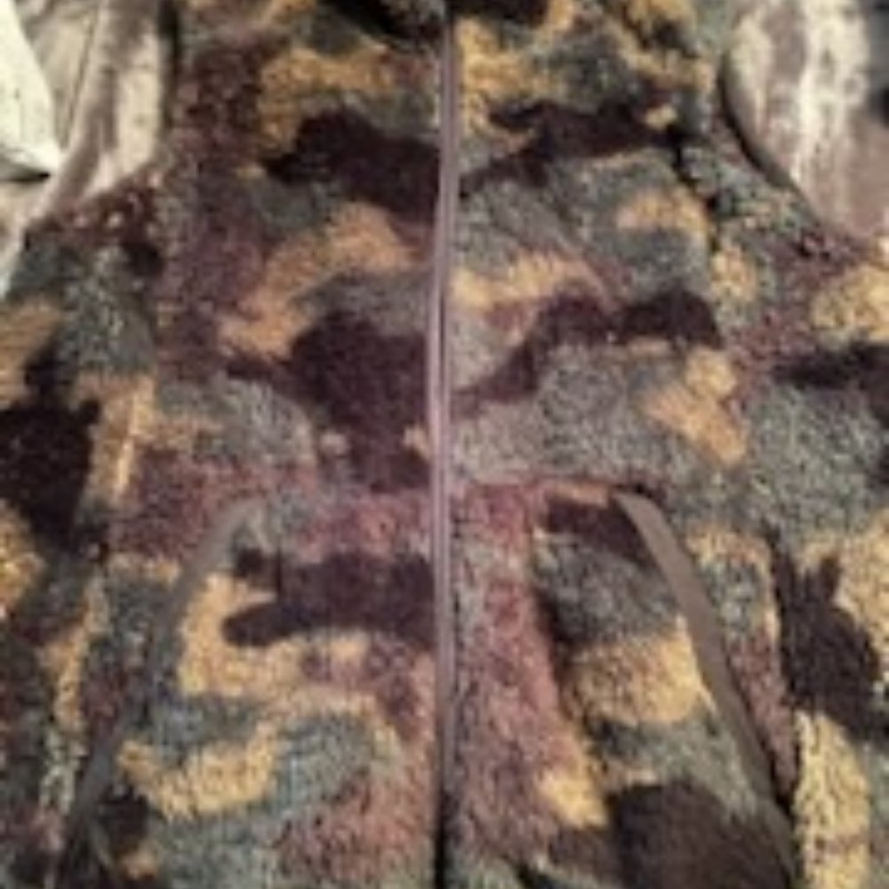 Green Camo Canyon Vest Size Large